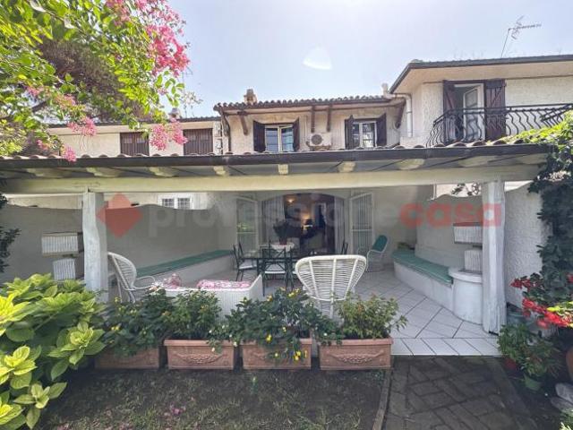 Villa a schiera San Felice Circeo. Rif.: Cod. rif 3332964VRG