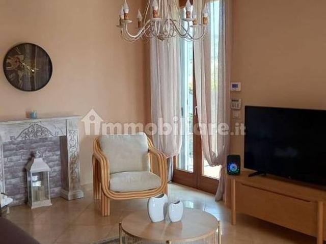 Villa a schiera via Michelangelo 216, Terontola, Cortona
