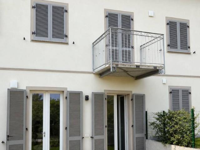 Villa a schiera via Bruno Carnini 6/D, Centro, San Fermo della Battaglia