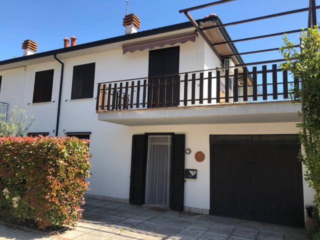 Villa a schiera via Cortellazzo 83, Porto Corsini Marina Romea, Ravenna