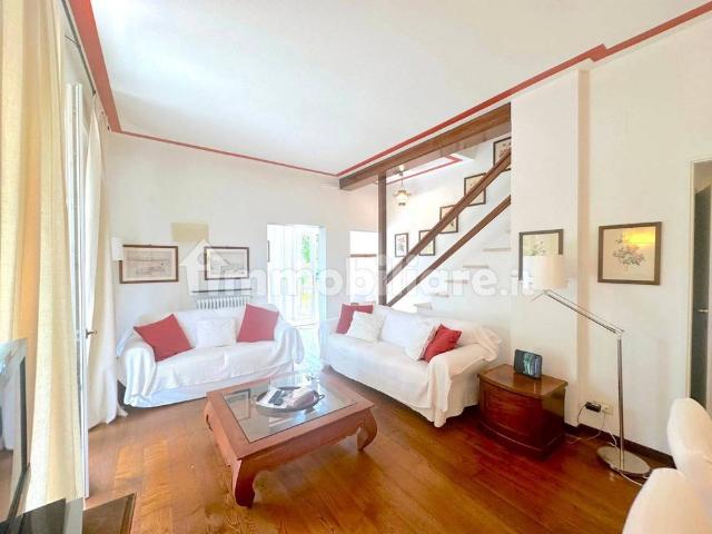 Villa a schiera via della Pergola 8, San Michele di Pagana, Rapallo