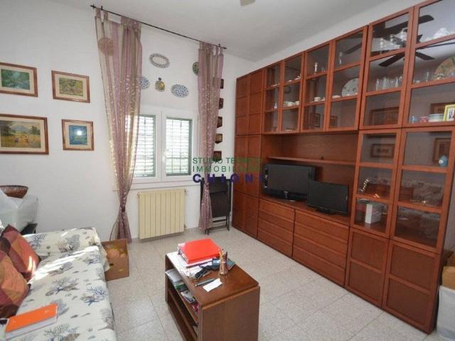 Villa a schiera via delle macchie, Ronchi Poveromo, Massa