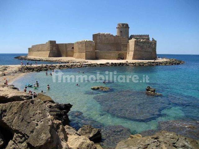 Villa a schiera via dell'Isola di Santa Margherita, Capo Rizzuto, Isola di Capo Rizzuto