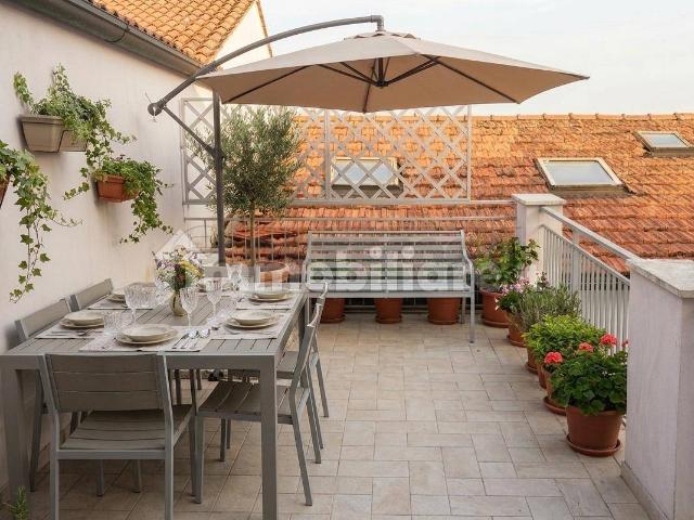 Villa a schiera via Euro Menini 33, Darsena Ex Campo di Aviazione, Viareggio