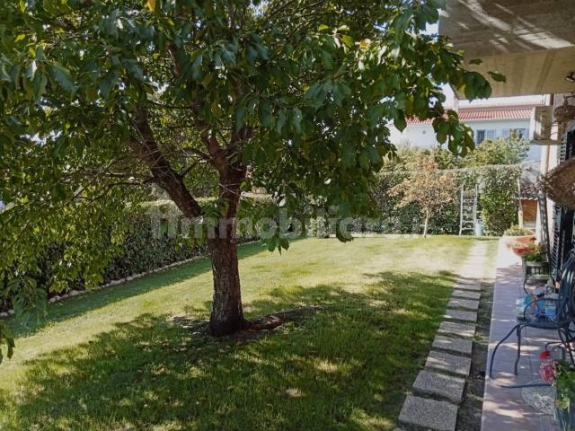 Villa a schiera via Europa, San Pelino, Avezzano
