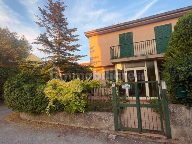 Villa a schiera via Germania, Nunziata Pianetti, Ragusa