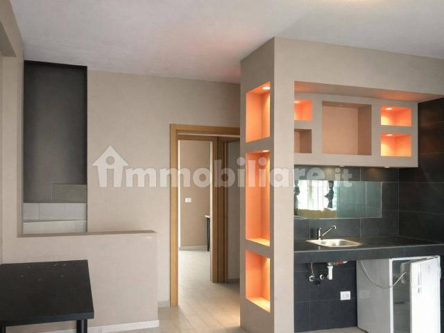 Villa a schiera via Giovita Scalvini 5, Bovisa, Milano