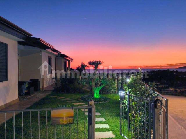 Villa a schiera via Grisi 2, Marina, Ascea