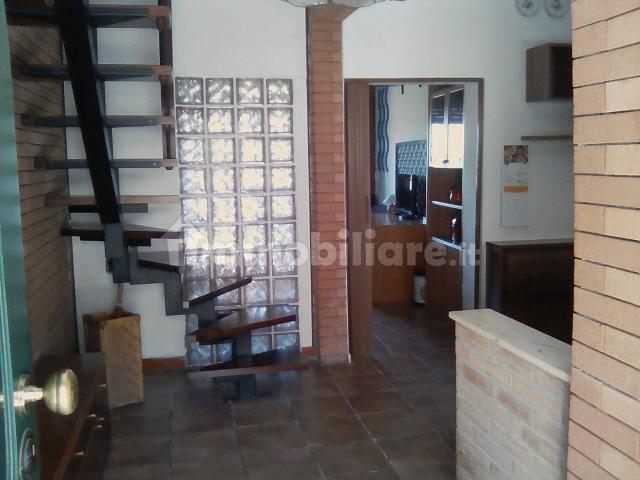 Villa a schiera via per Burana 151, Bondeno