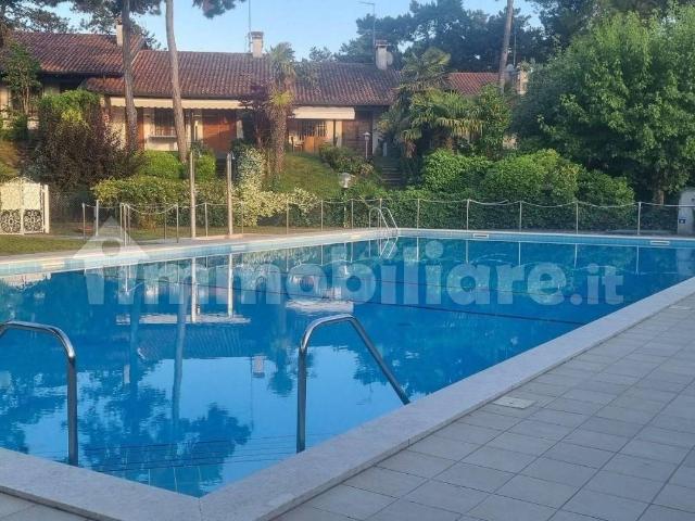 Villa a schiera via Pineda 50, Centro, Lignano Sabbiadoro