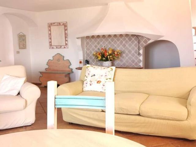 Villa a schiera via Porto Sole, Baja Sardinia, Arzachena