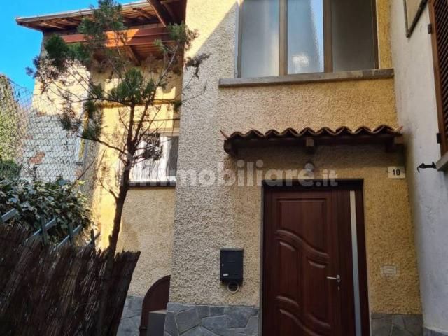 Villa a schiera via Ronchetto 8, Centro, Cadegliano Viconago