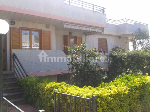 Villa a schiera via Sergio Sasso 45, Bisceglie