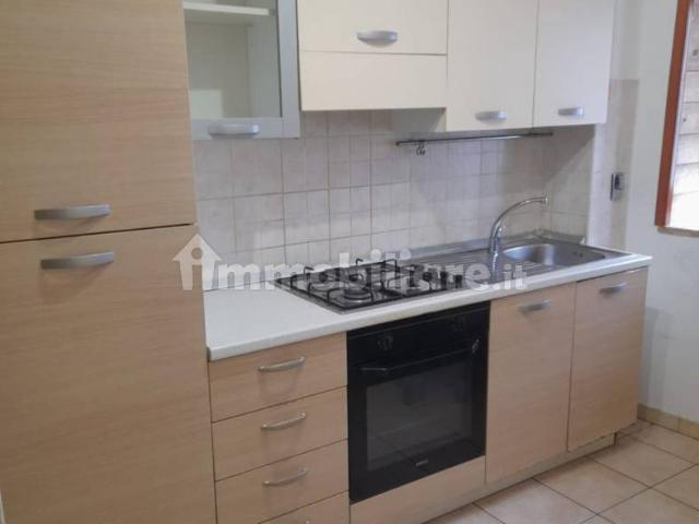 Villa a schiera via Vallicella 74, Centro, Pizzoli
