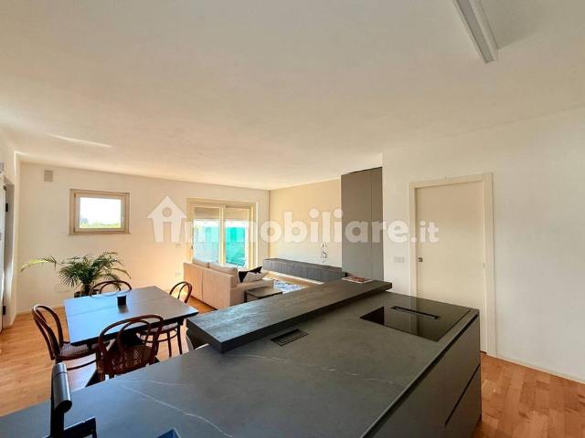 Villa a schiera via Vittime delle Deportazioni, Adro