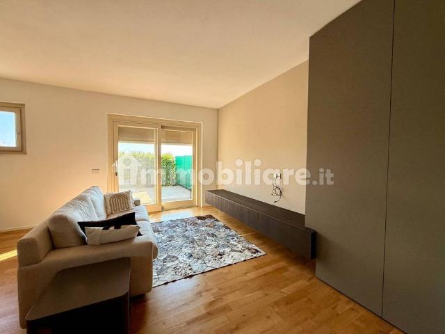 Villa a schiera via Vittime delle Deportazioni, Adro