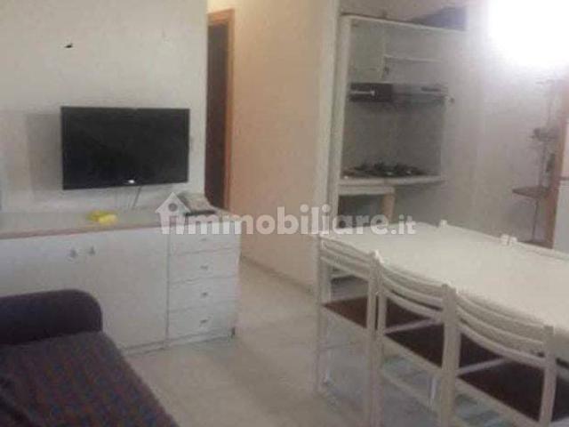 Villa a schiera viale Aldo Moro 6, Area Produttiva, Monopoli
