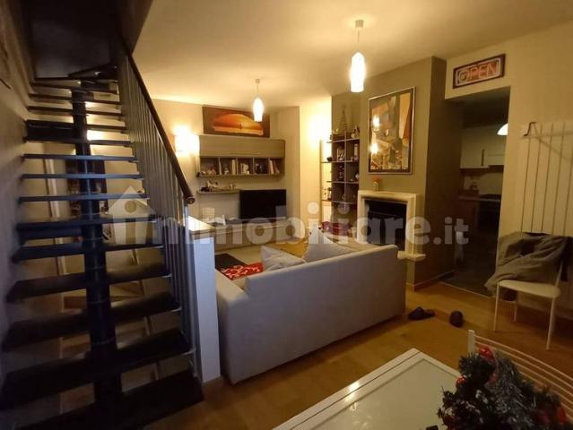 Villa a schiera viale Erminio Sipari 10, Pescasseroli