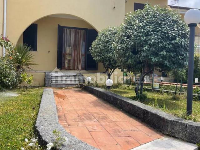 Villa a schiera viale Europa 71, Praia a Mare
