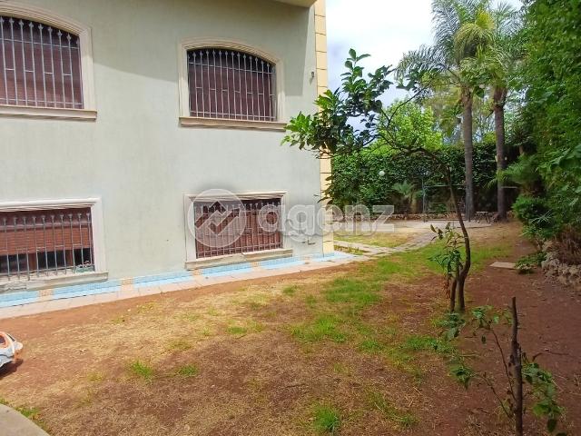 Villa à vendre 574 m², 3 chambres Californie Casablanca