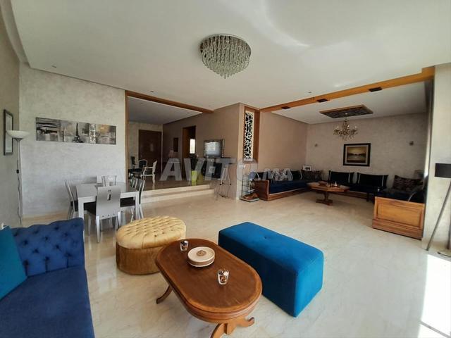 Villa à vendre 300m carré à Dar Bouazza