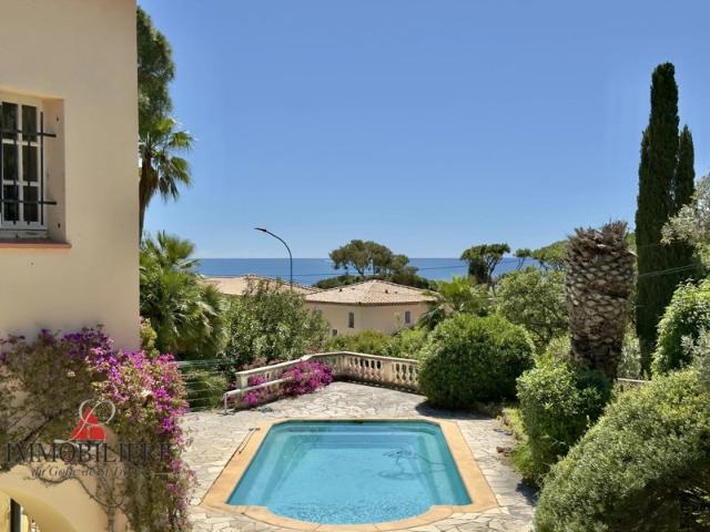 VILLA A VENDRE VUE MER 5 CHAMBRES SAINTE MAXIME
