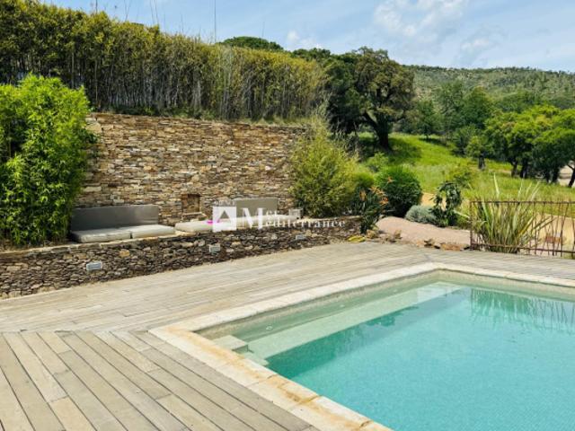 VILLA A VENDRE A GRIMAUD 83310