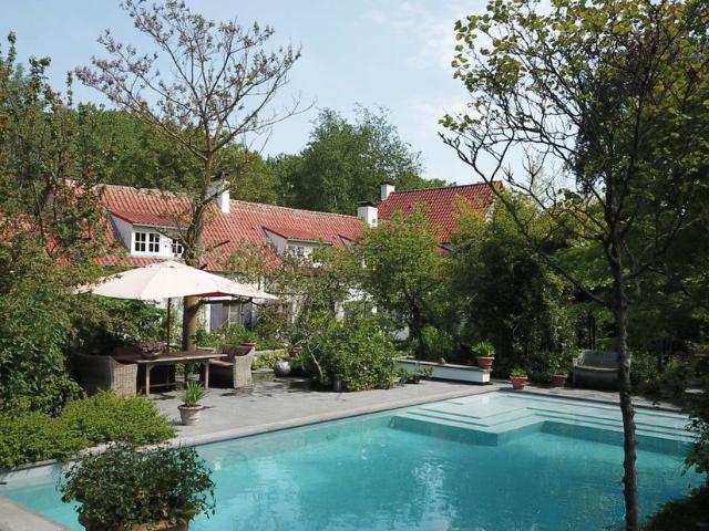 Villa à vendre avec 7 chambres à coucher