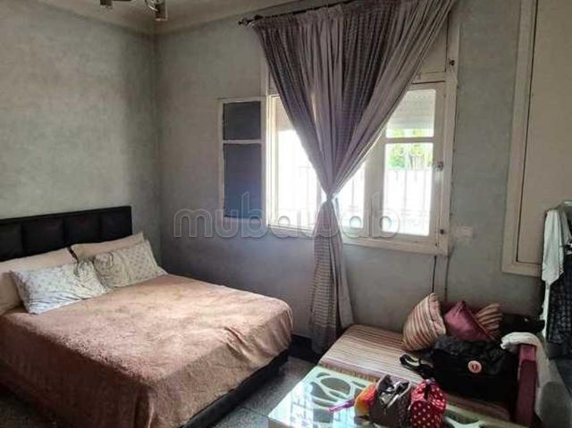 Villa à Vendre de 424.0 m² à Casablanca, Oasis