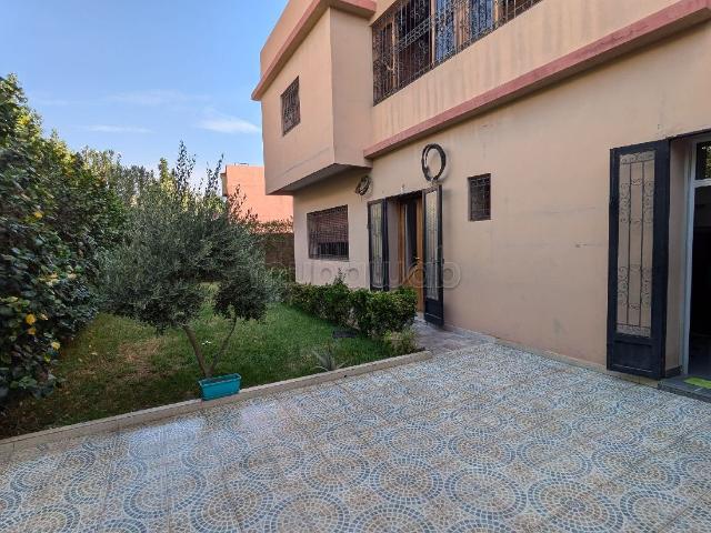Villa à Vendre de 545.0 m² à Marrakech, Zohor Targa Zephyr