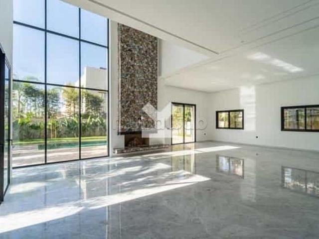 Villa à Vendre de 558.0 m² à Marrakech, Route De Tahanaout Cherifia