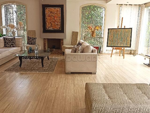Villa à Vendre de 599.0 m² à Casablanca, Oasis