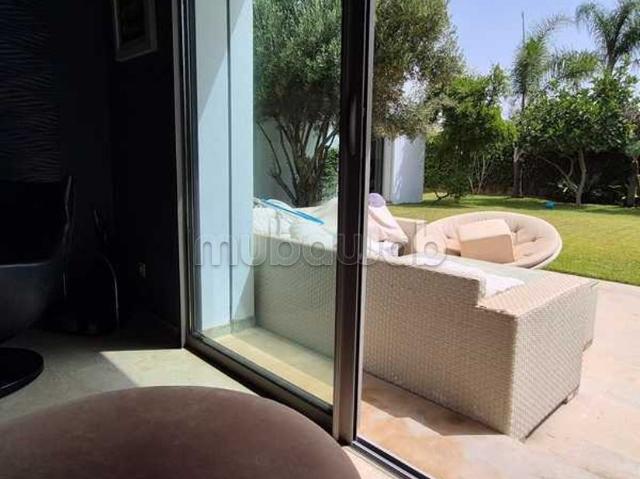 Villa à Vendre de 798.0 m² à Bouskoura, Foret De Bouskoura