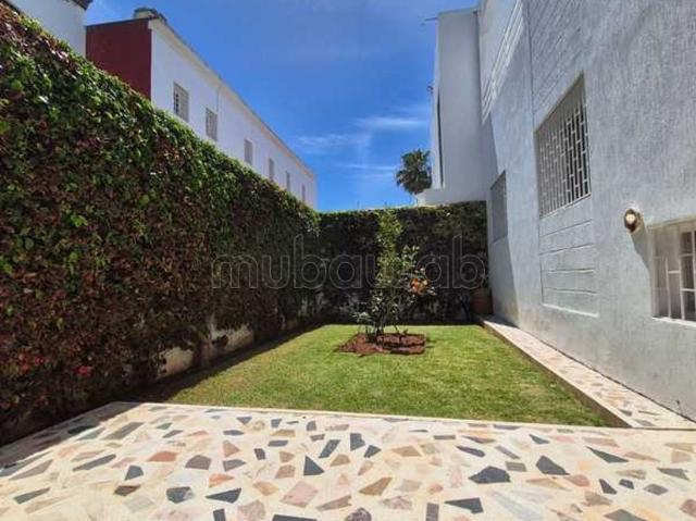 Villa à Vendre de 229.0 m² à Dar Bouazza, Tamaris1