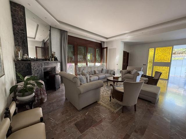 Villa à Vendre Hay Riad