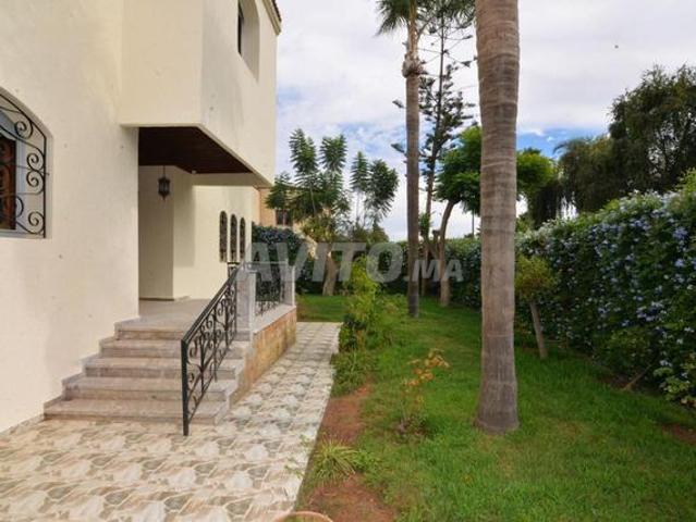 Villa à vendre Hay Riad juste derrière Marjane