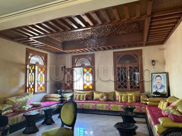 Villa à vendre hey Riad secteur 14