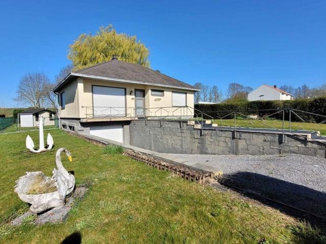 Villa à vendre pour 270000 euro avec 2 chambres à coucher