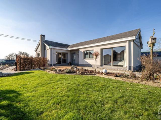 Villa à vendre pour 295000 euro avec 2 chambres à coucher