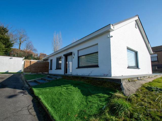 Villa à vendre pour 349000 euro avec 5 chambres à coucher