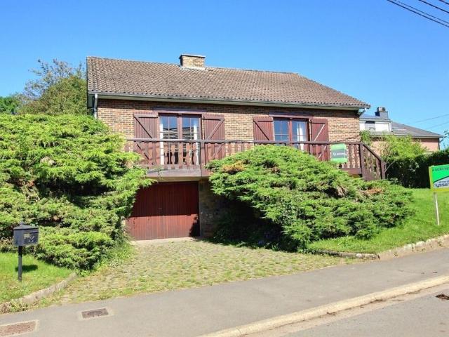 Villa à vendre pour 329000 euro avec 4 chambres à coucher