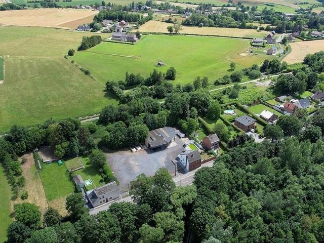 Villa à vendre pour 495000 euro avec 4 chambres à coucher
