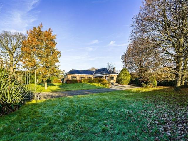 Villa à vendre pour 399000 euro avec 3 chambres à coucher