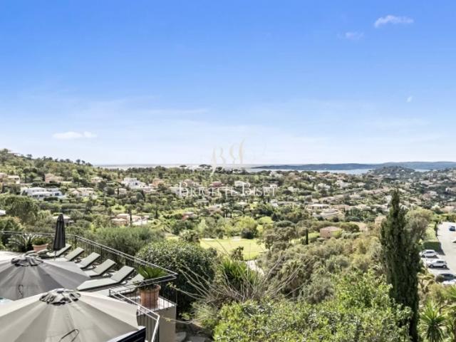 Villa à vendre Sainte Maxime belle vue mer