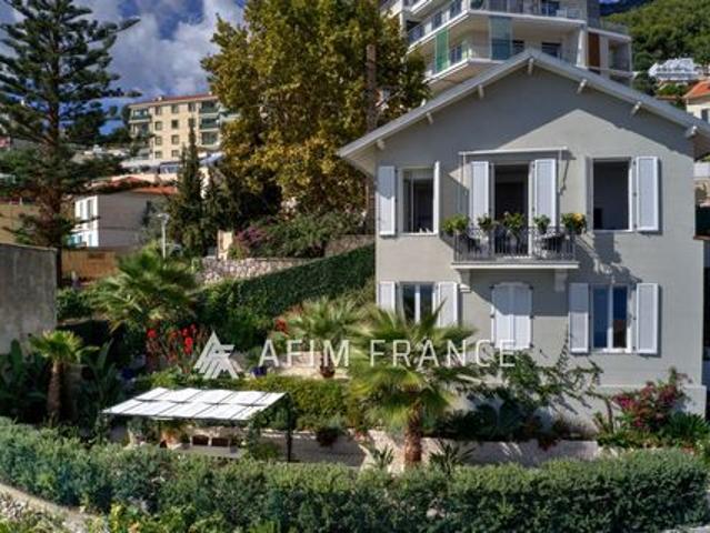 Villa à la vente sur Beausoleil