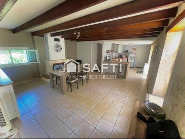 Villa à la vente sur Beceleuf