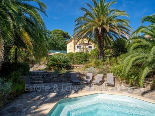 Villa à la vente sur Sainte Maxime