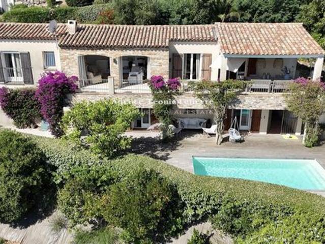 Villa à vendre sur Sainte Maxime