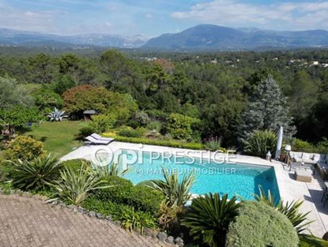 Villa à acheter sur Roquefort Les Pins
