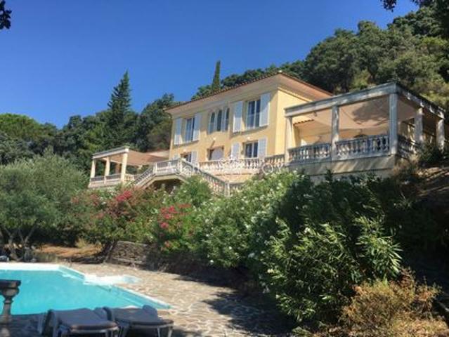 Villa en vente sur Rayol Canadel Sur Mer